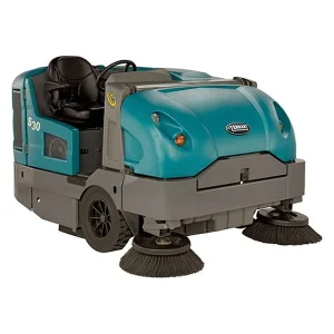 Tennant S30 Mid-Size Ride-On Sweeper