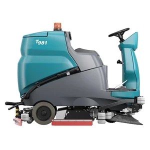 Tennant T981 Ride-On Floor Scrubber